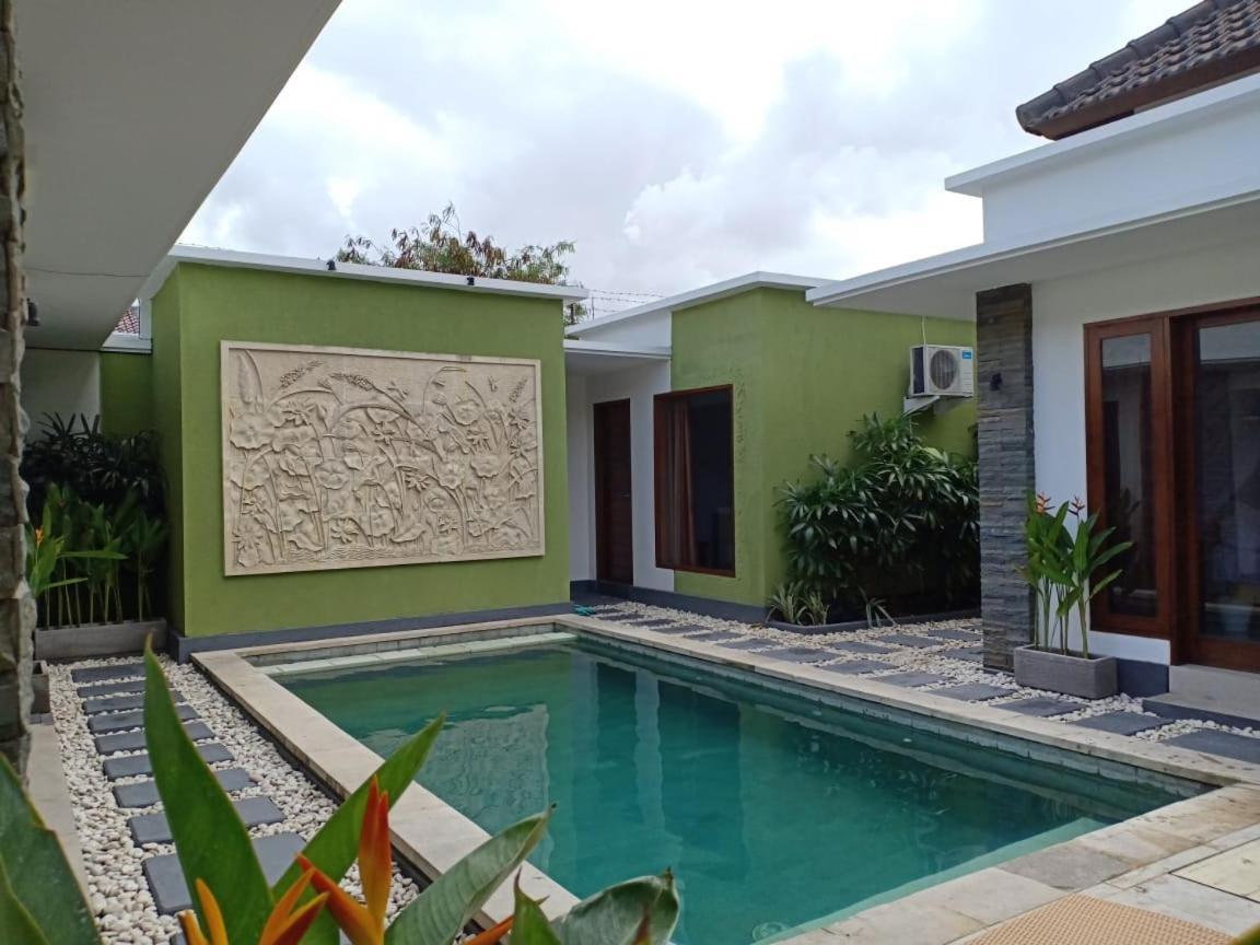 Villa Penyu Legian Εξωτερικό φωτογραφία